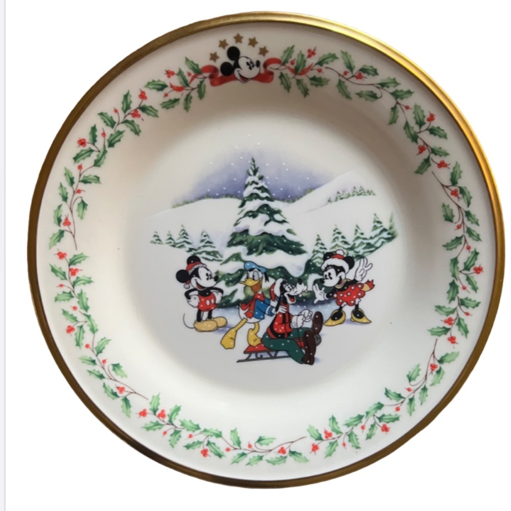 Lenox Disney Christmas Mickey/Minnie Mouse “First Snow” salad plate
